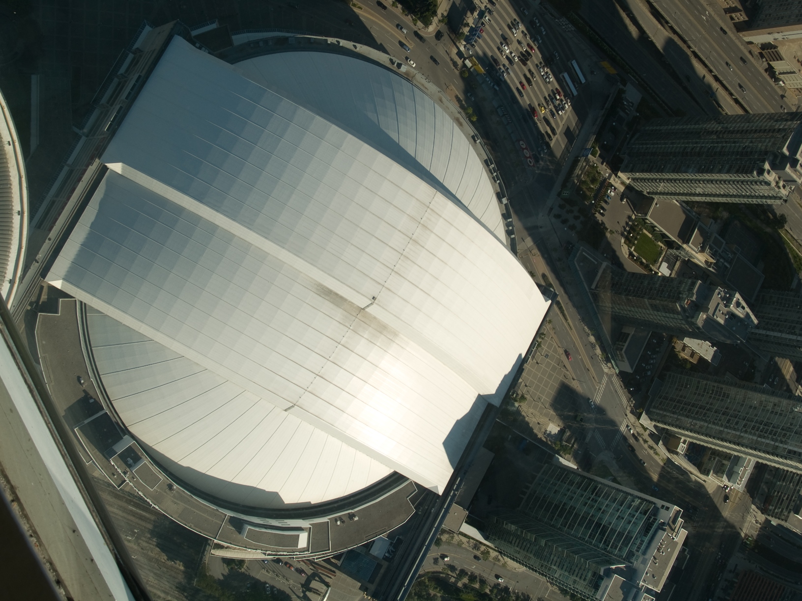 rogers centre viewed from the top of the cn tower
